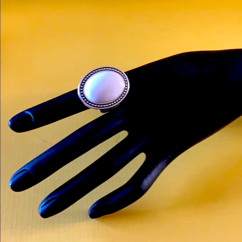 White Mountain Jade Ring